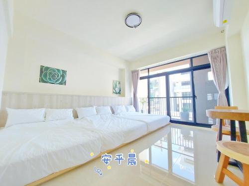 Anping Morning near Eternal Golden Fortress