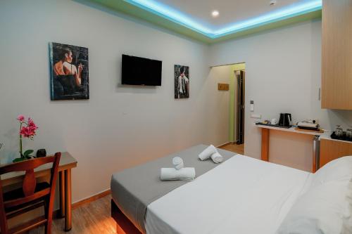 Dim House - image 2