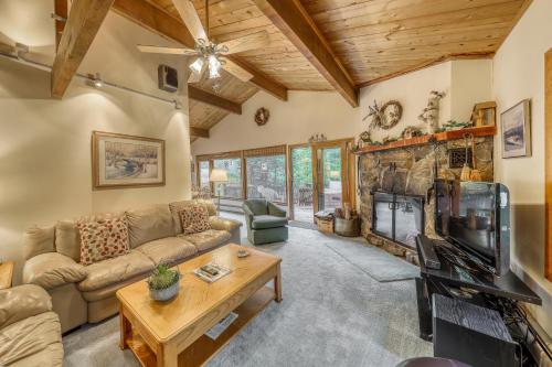 Aspen Gondola House in Killington, USA