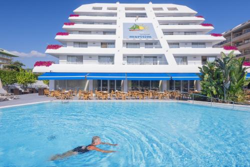 مسبح, Hotel Montemar Maritim in كوستا برافا ي ماريسمى