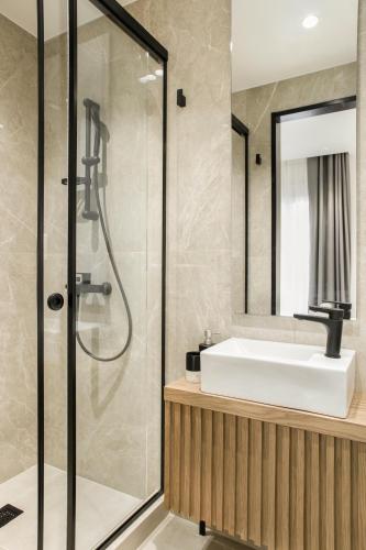Ultra Chic Modern 4 Bedrooms Apartment in Athens, Atenas (foto 7)