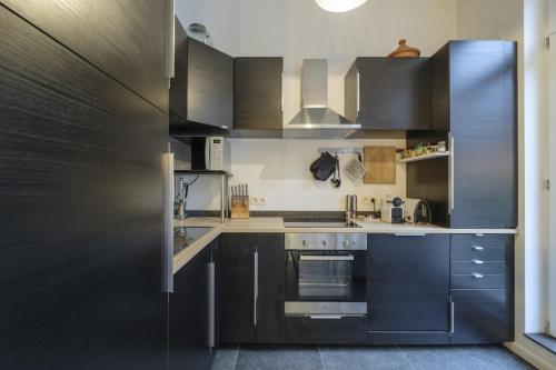 Magnificent 2 bedroom duplex + terrace Ixelles, Bruselas (foto 7)