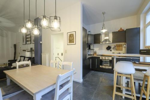 Magnificent 2 bedroom duplex + terrace Ixelles, Bruselas (foto 6)