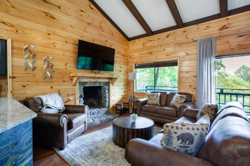 Serenity View- FirePit, Game Room, Community Pools detail