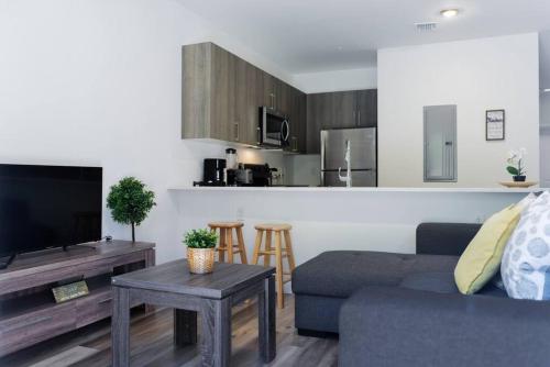 Awesome Townhouse 15 minutes from the Beach in Miami, USA