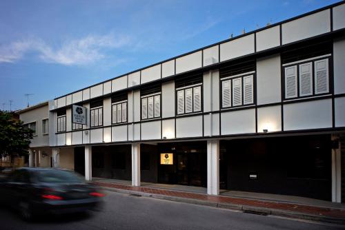 べニュー ホテル ザ リリー9