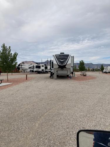 Spacious 85ft RV Site