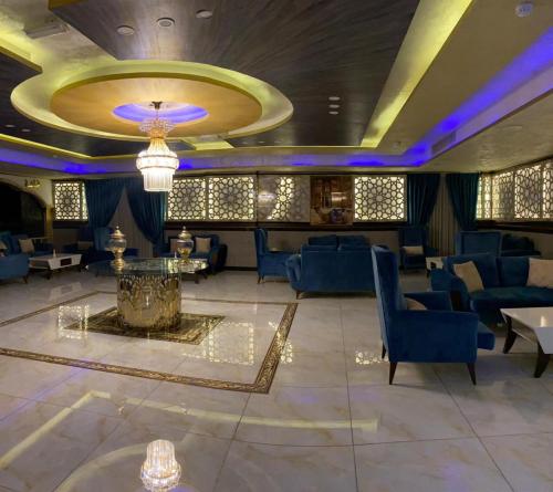Hol, The Castel Hotel in Amman