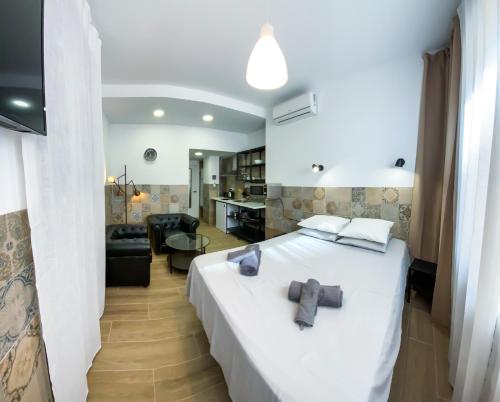 Hotel Apartamentos Pueblo Mar in 卡爾佩城中心