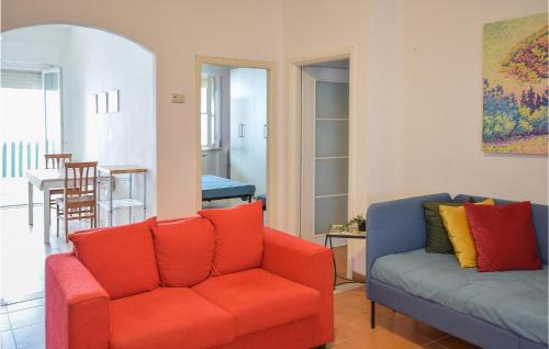  1 Bedroom Stunning Apartment In Vecchiano in Vecchiano