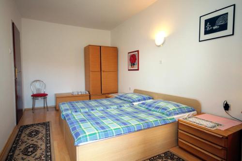 Apartment Selce 2379a - image 10