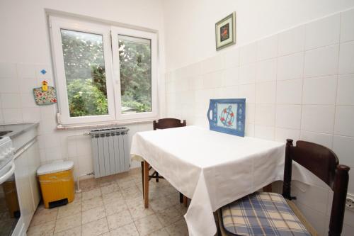 Apartment Selce 2379a - image 9