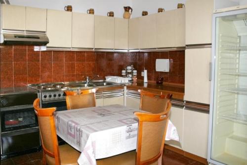 Apartment Novi Vinodolski 2350a - image 6