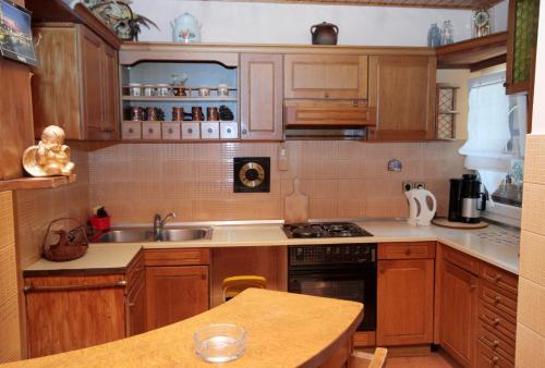 Two-Bedroom Apartment with Terrace and Sea View image 6