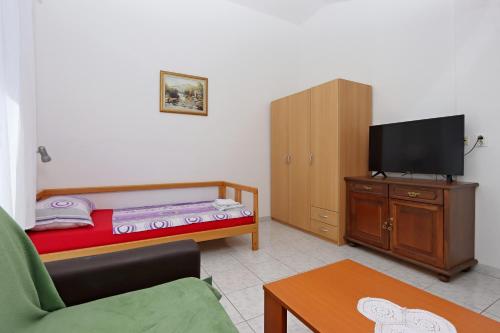 Apartment Selce 2362a - image 10