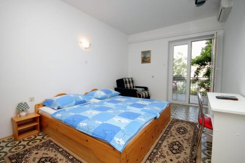 Triple Room Selce 2379b - image 12