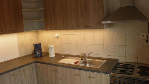 Two-Bedroom Apartment with Terrace image 8