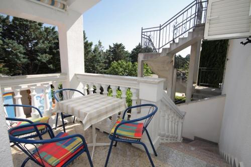 Two-Bedroom Apartment with Terrace image 3