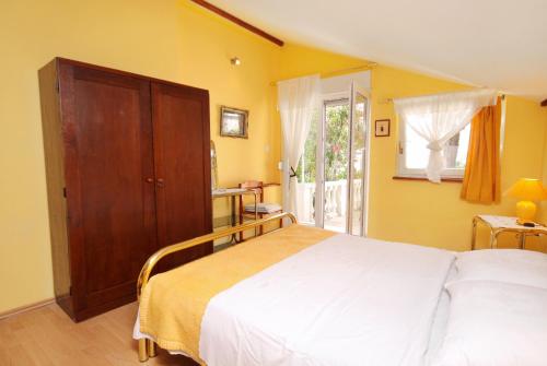 Apartments by the sea Dramalj, Crikvenica - 2387 in Dramalj