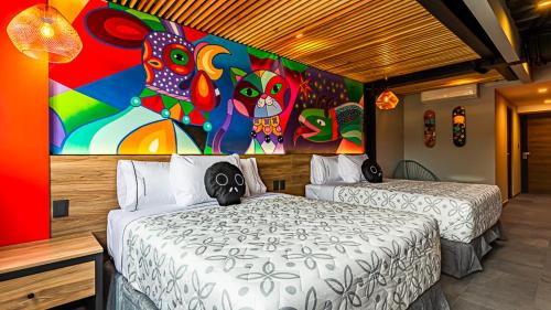 Barrio Downtown Mexico City Hostel Room Type - Deluxe Junior Suite