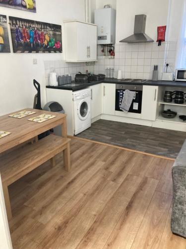 3 Bed town house Near Ryde Sea Front @ One Church Lane in Nordvästra Ryde