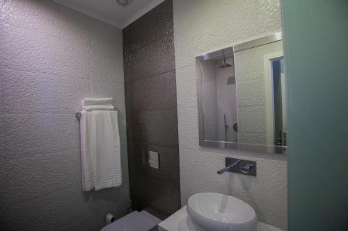 Thomar Story - Guest House - image 6