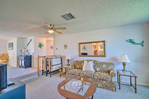 Waterfront Hudson House with Private Pool - image 4