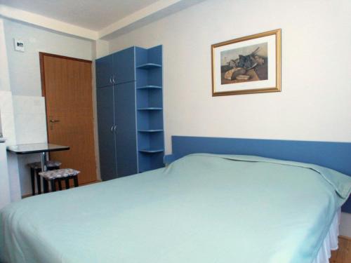 Apartments by the sea Komiza Vis - 2429 - image 10