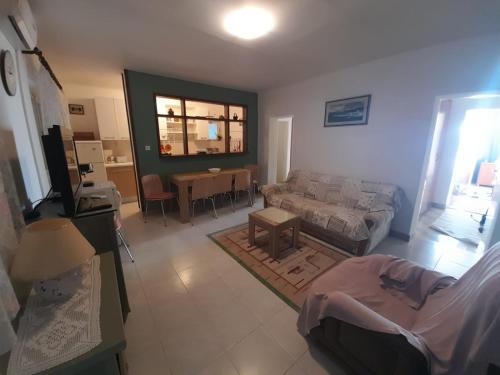 Apartments and rooms by the sea Podgora, Makarska - 2616