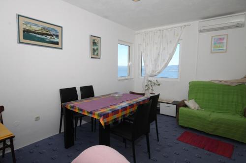 Apartments and rooms by the sea Podgora, Makarska - 2616