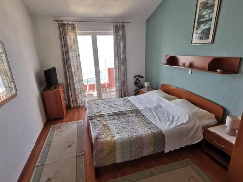 Apartments and rooms by the sea Podgora, Makarska - 2616