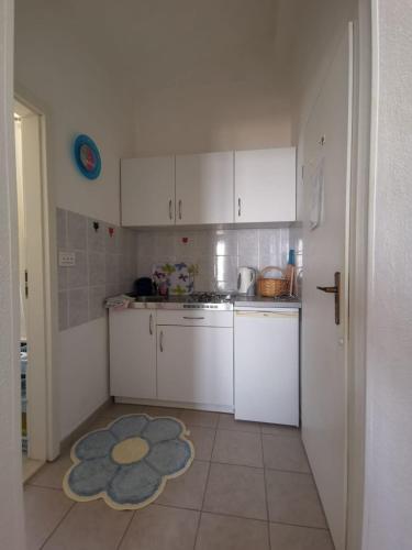 Apartments and rooms by the sea Podgora, Makarska - 2616