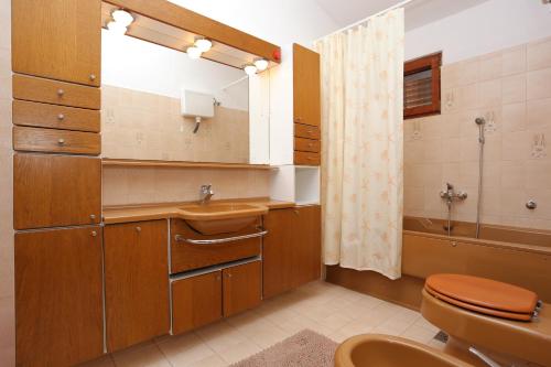 Apartment Podgora 2614c - image 8