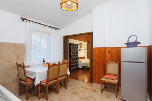 Apartment Podgora 2614c - image 5