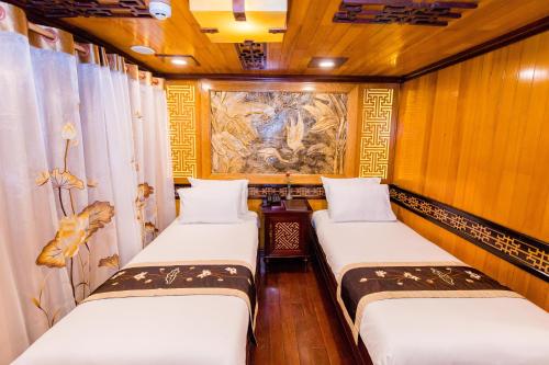 Deluxe Double or Twin Room with Seaview