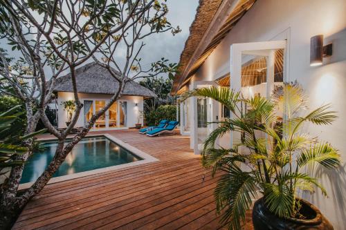 Two-Bedroom Villa image 9