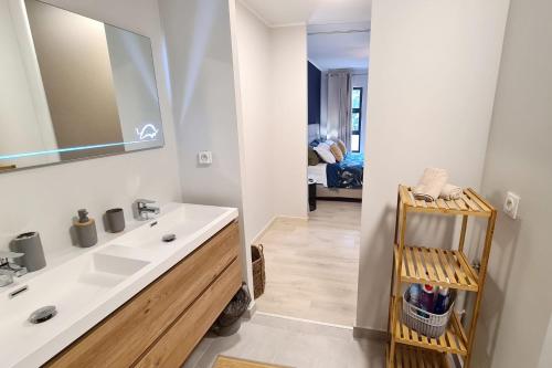 Apartment image 9
