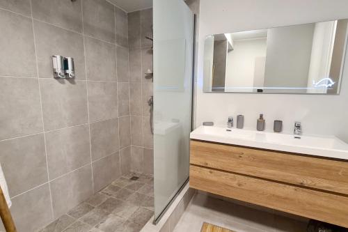 Anavai apartment - image 2