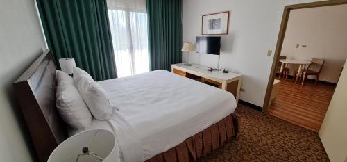 SureStay Hotel by Best Western Guam Airport South