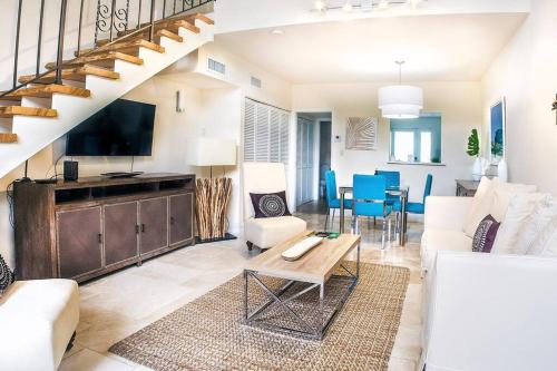 Villa at St. James Place “H”, Luxury, Pet Friendly in Miami, USA