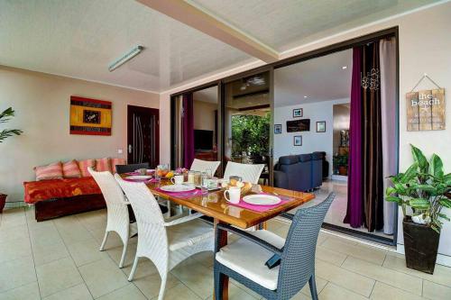 Létesítmények, Tahiti beach house in Arue