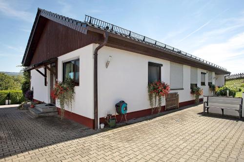 Ferienwohnung Garloff - Apartment - Weißensberg