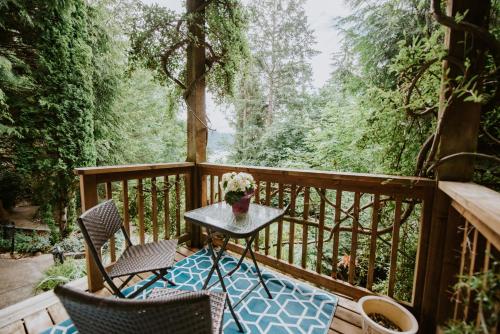 Serene, Tranquil, Oasis with stunning ocean views of Pender Harbour in Garden Bay, Canada