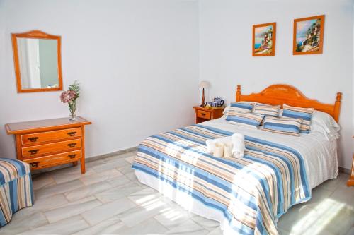 One-Bedroom Apartment (1-4 Adults) image 5