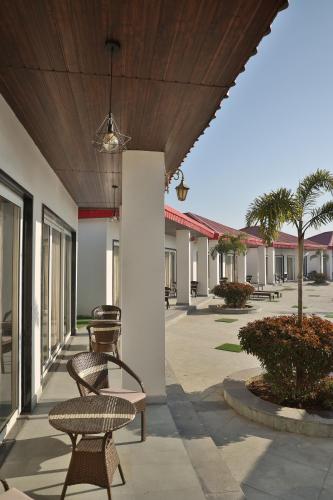 Létesítmények, Mannat Resort Paota in Kotputli