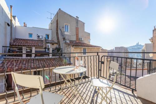 Le Petit Panier Terrasse Rooftop Clim Vieux-Port - MaisonMars - Location saisonnière - Marseille