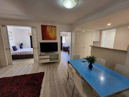 PERTH CBD APARTMENTS - image 5