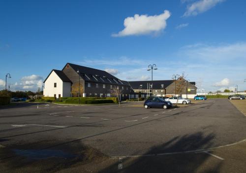 Holiday Inn Express London - Epsom Downs an IHG Hotel - image 14