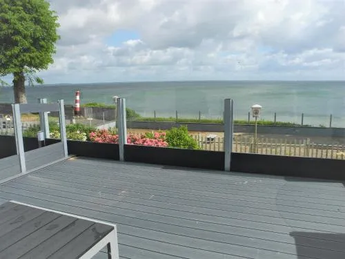 Strandappartement Steinberghaff "Charlotte" mit Meerblick in Steinberg, Deutschland