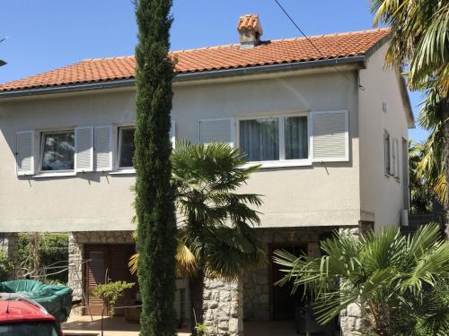Apartments by the sea Malinska Krk - 13523 - image 9